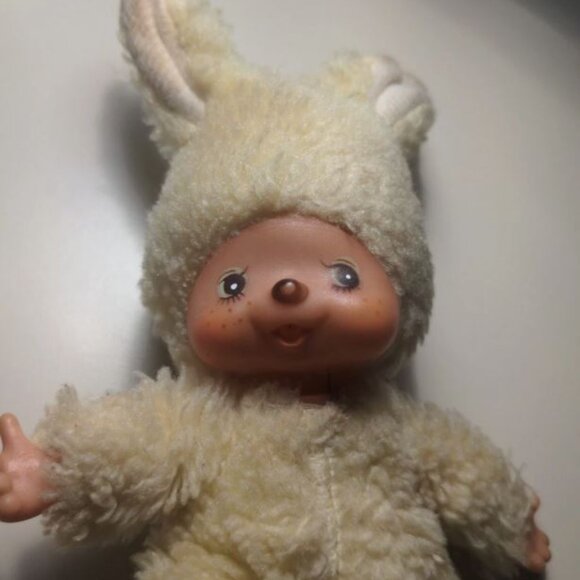 MONCHICHI Yellow Bunny Plush Toy Figurine Adorable VINTAGE Collectible - Picture 4 of 9